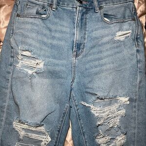 American eagle distressed light blue Jeans